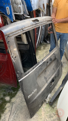 FİAT DOBLO ÇIKMA ORJİNAL ARKA BAGAJ KAPAĞI SAFELİNE