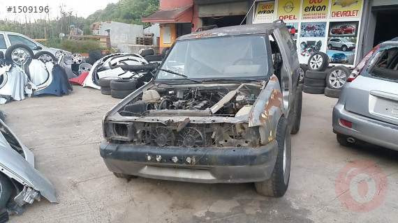 Opel Frontera Ön Cam. Oto Erkan Ünye