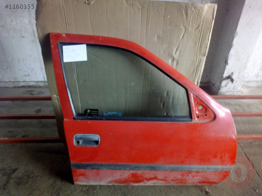 OPEL VECTRA ÇIKMA  SAĞ ÖN KAPI KIRMIZI