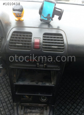 1993 model mazda 323 jb çıkma orta kontrol paneli