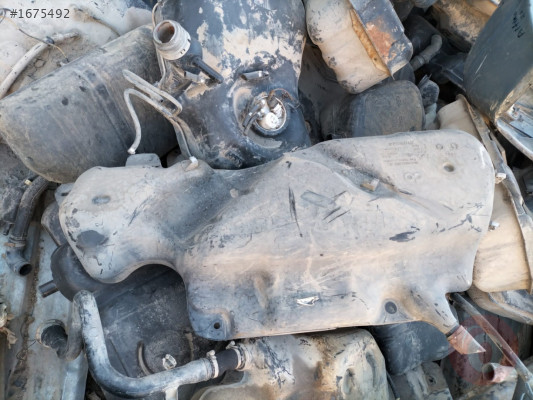 Renault Kangoo yakıt deposu