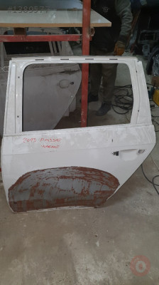PASSAT VARIANT SOL ARKA KAPI