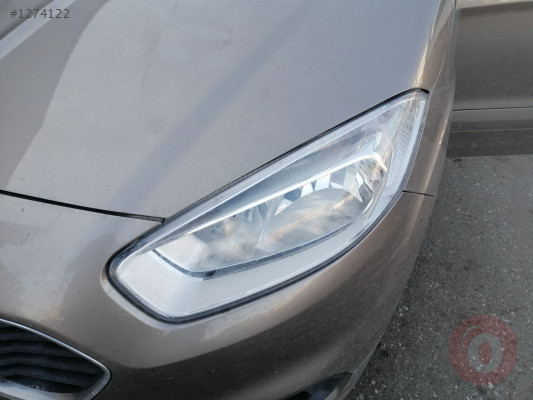 Ford Tourneo Courier Sağ Sol Far Çıkma