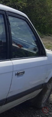 1988 model mazda 323 1.6 çıkma sağ ön kapı