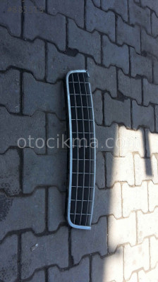 FIAT LİNEA 2010 ORTA TAMPON IZGARASI VE TÜM ÇIKMA PARÇALAR