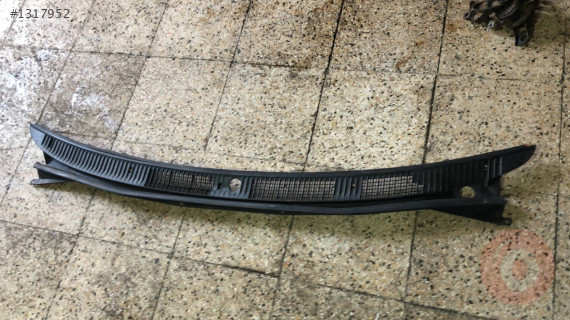 2000 TOYOTA COROLLA HATASIZ ORJİNAL ÇIKMA CAM ÖNÜ IZGARASI