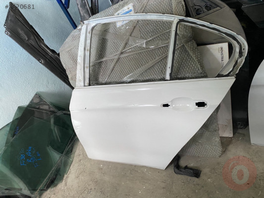 BMW F30 ÇIKMA ORJİNAL SOL ARKA KAPI BEYAZ HATASIZ
