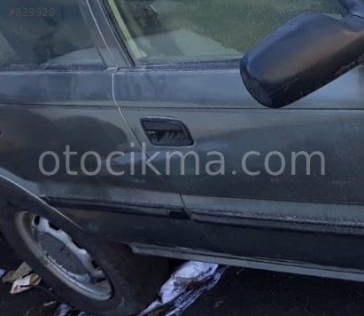 1992 TOYOTA COROLLA KOMPLE ÇIKMA SAĞ ÖN KAPI KOLU.