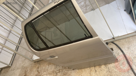 2001 VW POLO HATASIZ ORJİNAL ÇIKMA KAPILARI