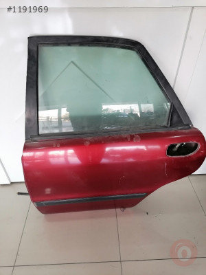 VOLVO S40 SOL ARKA KAPI