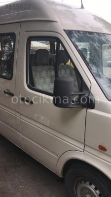 VOLKSWAGEN LT 35 ÇIKMA HATASIZ SAĞ ÖN KAPI