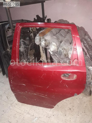 chevrolet aveo HB sol arka kapı çıkma temiz ORJİNAL OTO OPEL