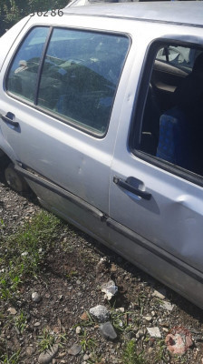 1997 volkswagen vento 1.9 turbo dizel çıkma sağ arka kapı