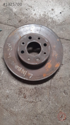 fiat linea çıkma ön fren diski