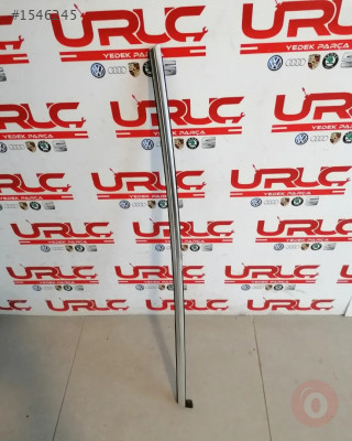 3G8839476K 3G8839476L SAĞ ARKA CAM SIYIRICI ÇITASI KROMLU