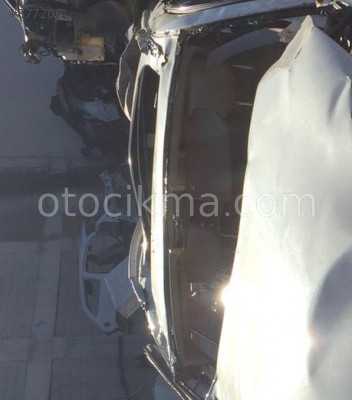 INFINITI FX30D HATASIZ GÜNEŞLİK.