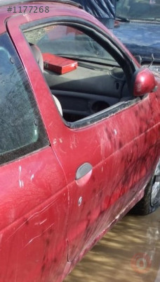 2002 model renault megane 1 coupe çıkma sağ ön dolu kapı