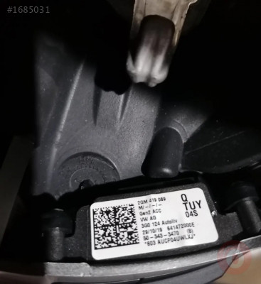 2GM419089Q ÇOK FONKSİYONLU DERİ DİREKSİYON SİMİDİ VW PASSAT