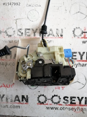 3B1837015AQ volkswagen polo sol ön kapı kilidi