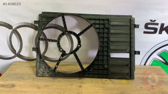 VOLKSWAGEN POLO FAN ÇEVÇEVESİ ORJİNAL ÇIKMA PARÇA