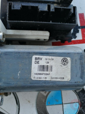 1K0959702AF 1K0959792Q vw golf 6 sağ ön kapı cam motoru