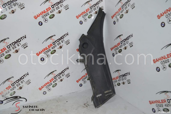 MERCEDES CLA SERİSİ W117 A117 SAĞ ARKA DİREK BAKALİTİ