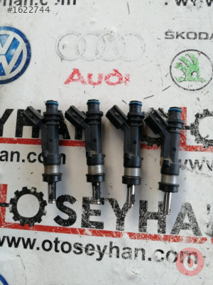 23209-47010 Toyota yaris 2012 1.33 enjektör takımı