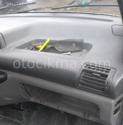 2002 model peugeot expert 1.9 dizel çıkma boş torpido