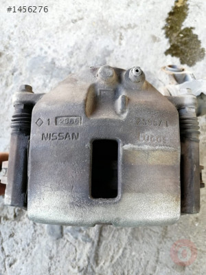 nissan primera 2007 sağ ön fren merkezi