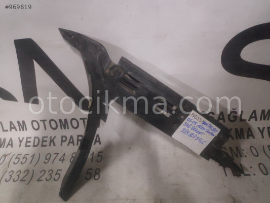 VOLKSWAGEN PASSAT 01-05 ARKA TAMPON SAĞ BRAKETİ OEM; 3B58073