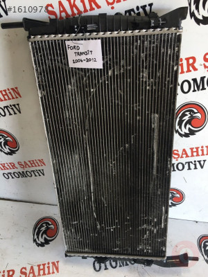 FORD TRANSİT 2006-2012 SU RADYATÖRÜ ÇIKMA PARÇA