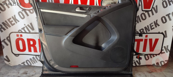 VOLKSWAGEN TİGUAN SOL KAPI DÖŞEMESİ ORJİNAL ÇIKMA