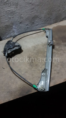RENAULT SYMBOL CAM MOTORU MAHİR OTO'DAN ÇIKMA ORİJİNAL