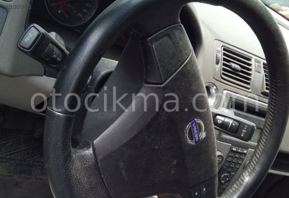 2007 VOLVO S40 ÇIKMA SİLECEK SİLECEK KOLU MEVCUTTUR.