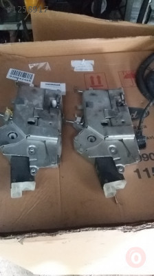 Ford Transit sağ sürgülü kapi kiliti