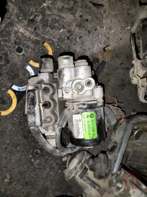BMW E36 3 seri ABS beyni