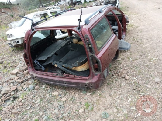 VOLVO V70 KOMLE KASA KUPA