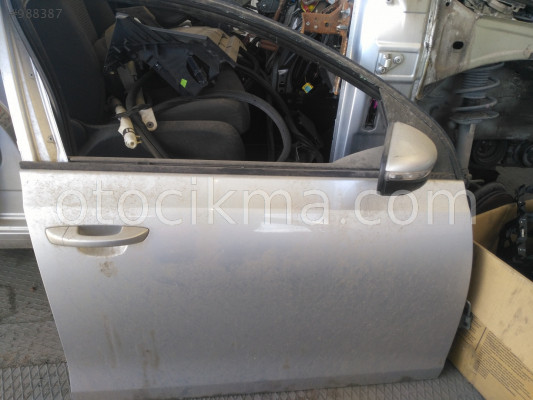 2012 VOLKSWAGEN GOLF SAĞ KAPI SÖKME