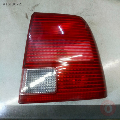 B5 KASA PASSAT SAĞ ARKA STOP 3B945096G