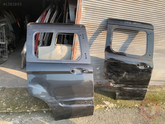 FORD TOURNEO COURİER ÇIKMA ORJİNAL SAĞ SÜRGÜLÜ KAPI
