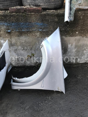 RENAULT MEGANE 2 SOL ÖN ÇAMURLUK GÜÇMANLAR OTO