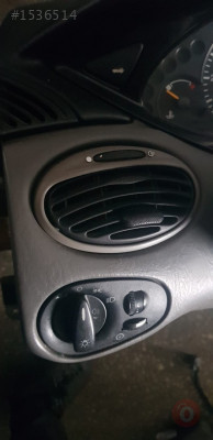 Ford Focus MK1 Sol Üfleme Izgarası Hatasız Orjinal Çıkma