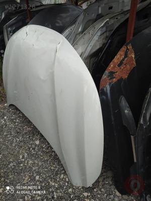 Nissan Qashqai 2015 model on motor kaputu çıkma orjinal serv