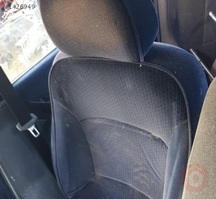 fiat siena çıkma sağ ön koltuk başlık