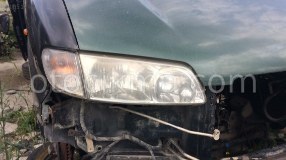 hyundai starex çıkma ön sağ far