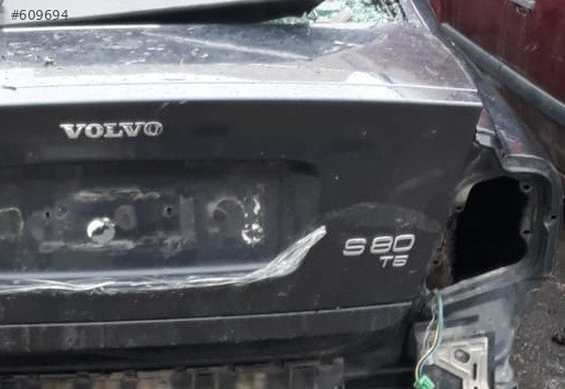 2001 VOLVO S80 HATASIZ BAGAJ MARKA YAZISI.