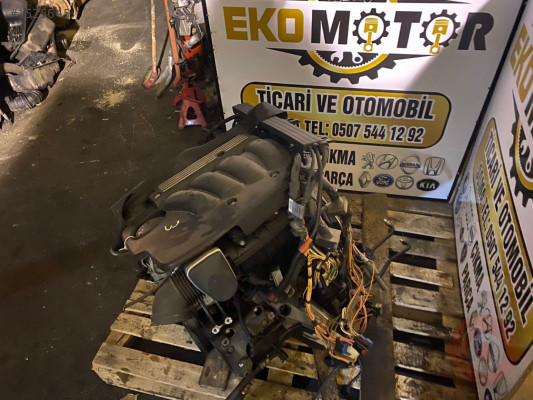 Bmw N46 B20 4 silindir benzinli komple motor çıkma