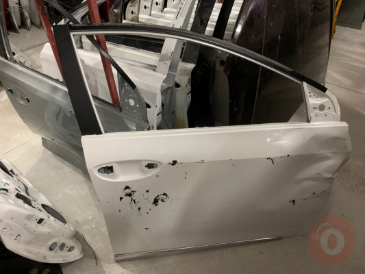 TOYOTA COROLLA ÇIKMA ORJİNAL SAĞ ÖN KAPI 2013-19
