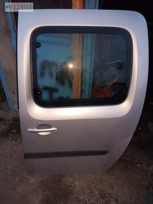 RENAULT KANGO 3 SOL SÜRGÜLÜ KAPI ORJİNAL HATASIZ ÇIKMA