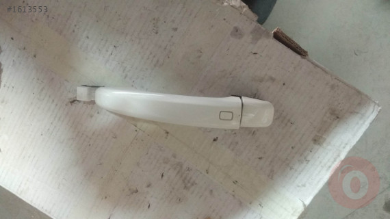 AUDİ A4 2012 SAĞ KAPI DIŞ AÇMA KOL VE YAN KAPAK ORJ ÇIKMA
